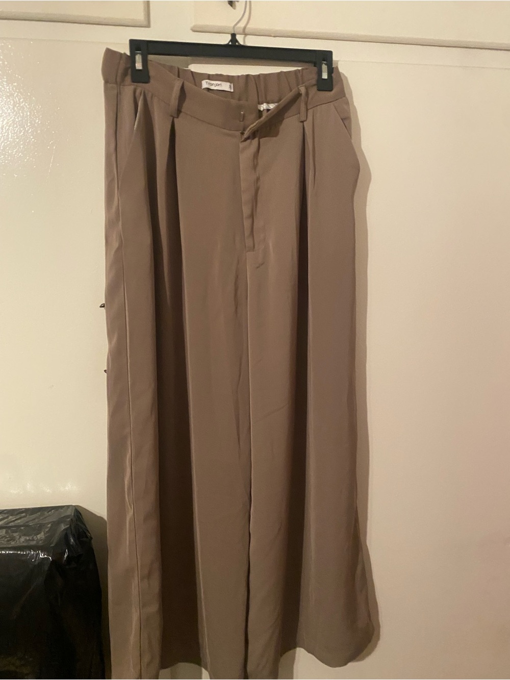 Elegant High-Waist Wide-Leg Pants in Taupe